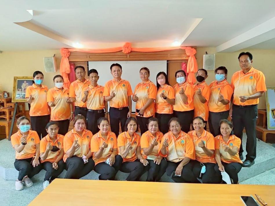 ประชุม ทีม Care givers (อาสาดูแลผู้ที่มีภาวะพึ่งพิง) เพื่อมอบนโยบายการปฏิบัติหน้าที่ในปีงบประมาณ 2566 (7 ภาพ)