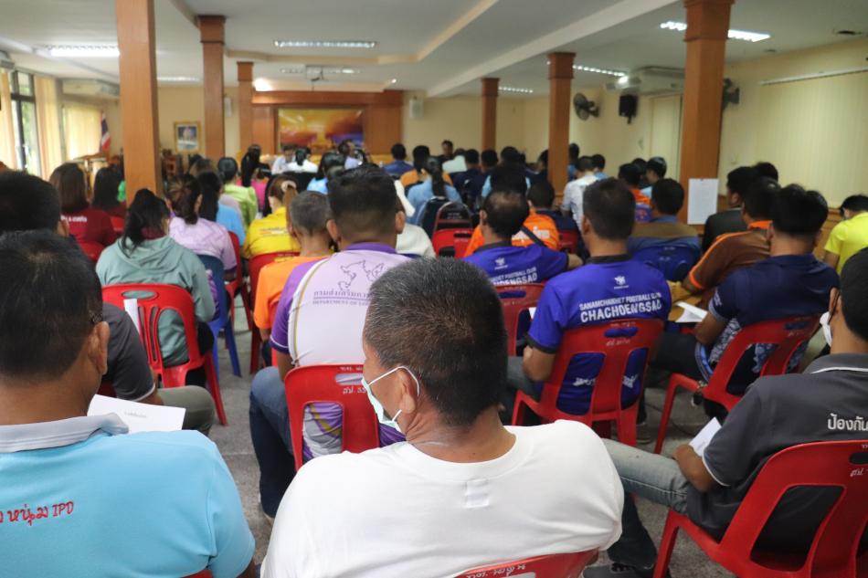 เข้าร่วมประชุมด้วย ซึ่งนายกเทศมนตรีตำบลนาดูน ได้ขอบคุณคณะผู้บริหาร ผู้อำนวยการกอง และพนักงานเทศบาลทุกคน ที่ได้ปฏิบัติงานในหน้าที่สำเร็จลุล่วงผ่านไปด้วยดี ในปีงบประมาณ พ.ศ. 2566 ที่ผ่านมา 