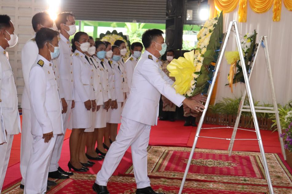 น้อมรำลึกในพระมหากรุณาธิคุณ วันคล้ายวันสวรรคต พระบาทสมเด็จพระบรมชนกาธิเบศร มหาภูมิพลอดุลยเดชมหาราช บรมนาถบพิตร 13 ตุลาคม 2565 (20 ภาพ)