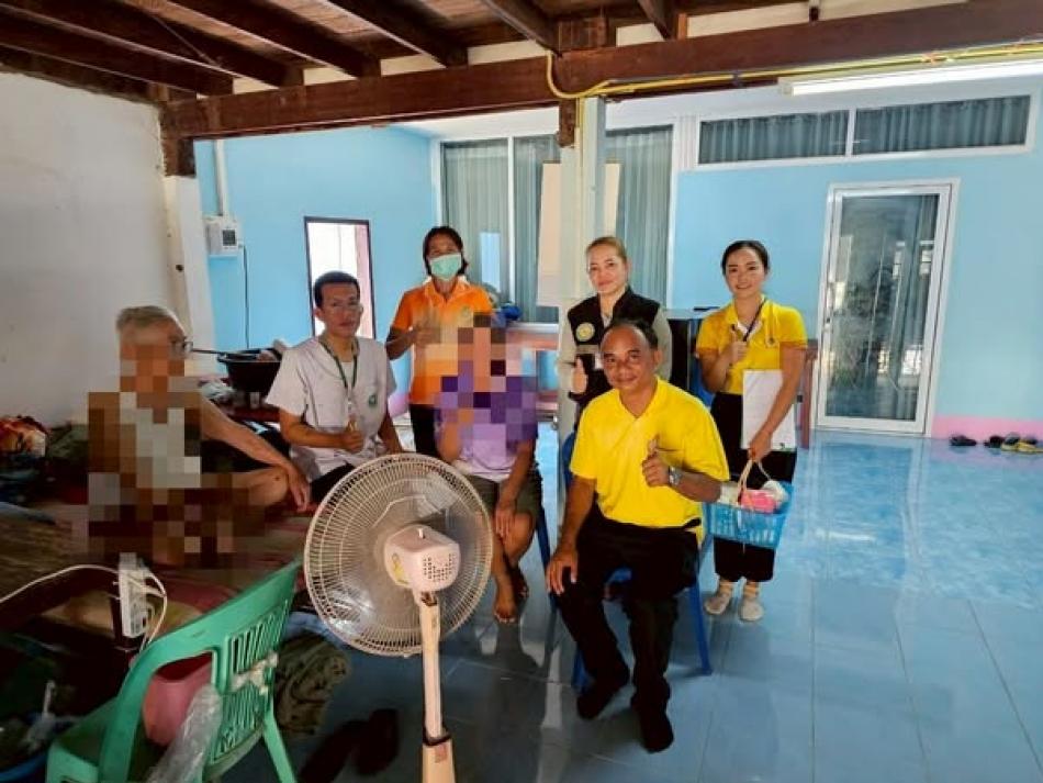 เยี่ยมให้กำลังใจผู้ป่วยภาวะพึ่งพิง