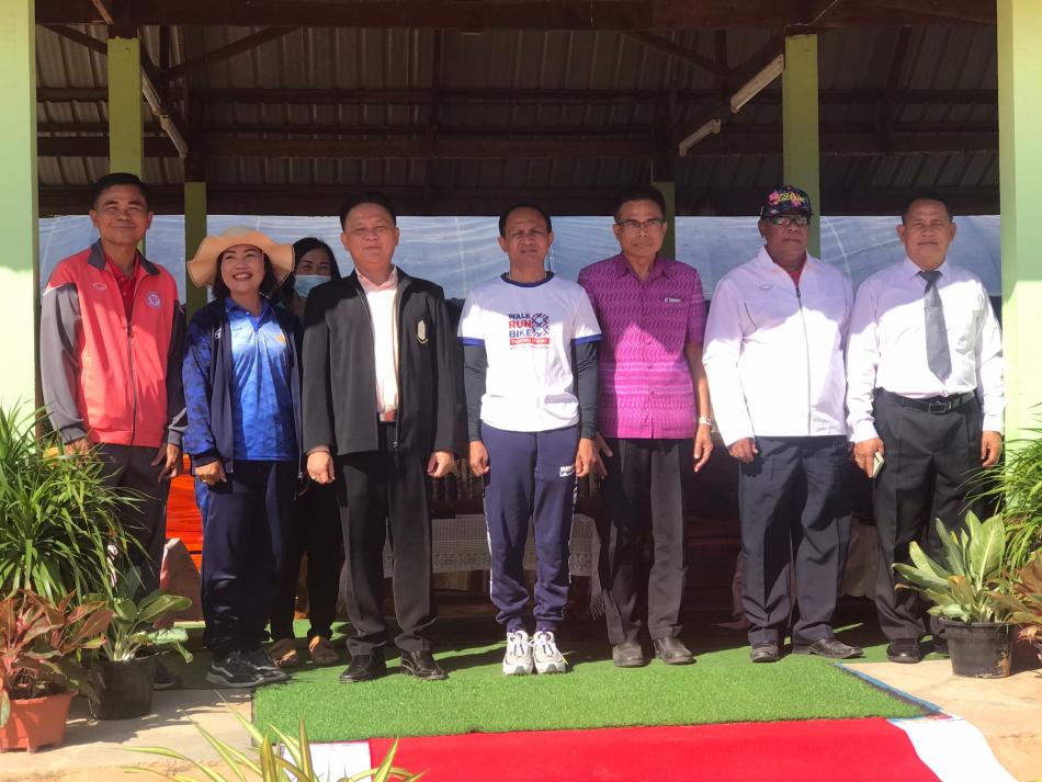 ร่วมพิธีเปิดกีฬาสีภายในโรงเรียนอนุบาลนครจัมปาศรี วันที่ 18 พ.ย.65 เวลา 08.30 น. ณ สนามกีฬาโรงเรียนอนุบาลนครจัมปาศรี (16 ภาพ)